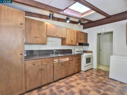 Before - 68d34acf87440_1758677711.jpg